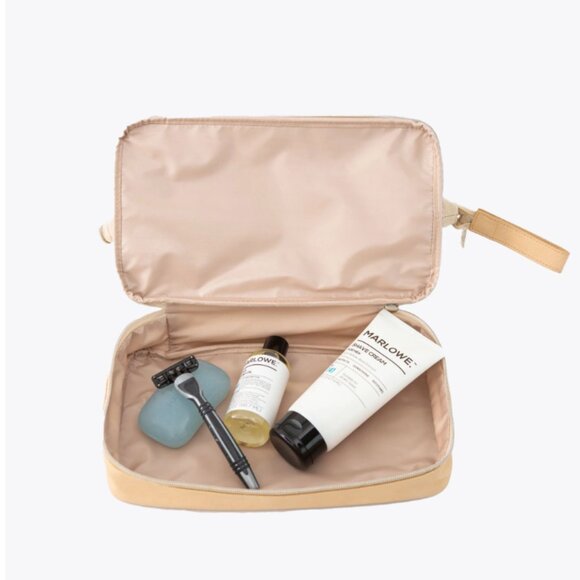 BEIS the Dopp Kit in Beige - Picture 3 of 7